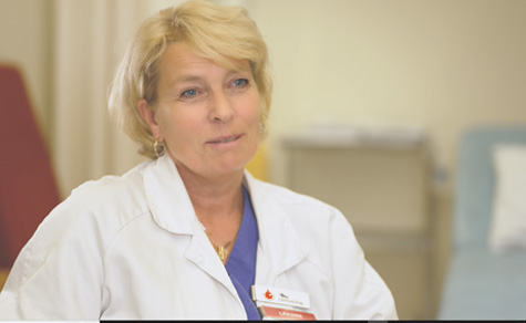 Överläkare Cecilie Hveding-Blimark  vit läkarrock